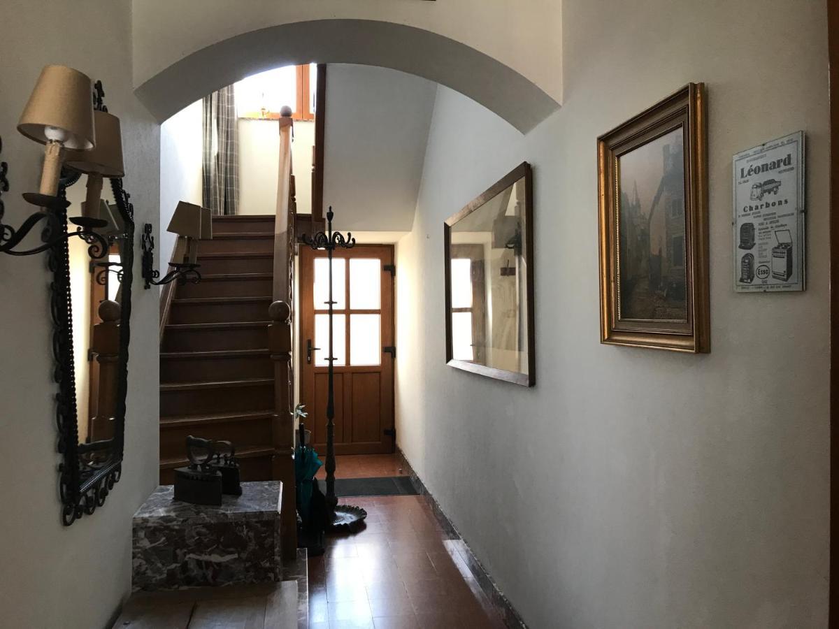 Villa Les Colombages à Dinant Extérieur photo